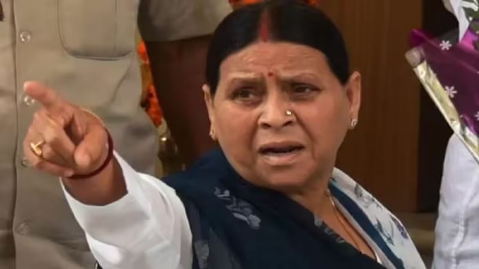 ललन सिंह के बयान पर बुरी तरह भड़कीं राबड़ी देवी, पत्नी और माता के बारे में पूछ लिया सवाल