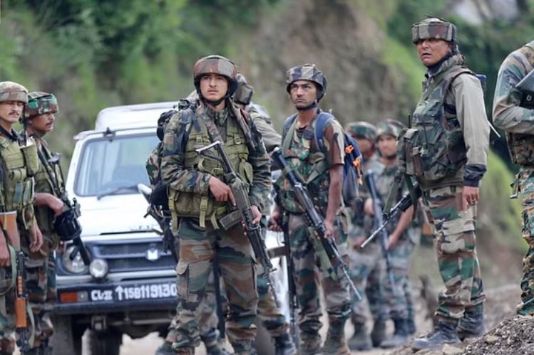 राजोरी में वीडीजी के घर हमला करने वालों में तीन आतंकियों के साथ एक मददगार के होने की आशंका