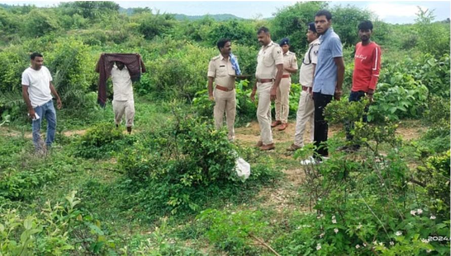 गया: दोस्तों के साथ पहाड़ घूमने गए युवक का एक दिन बाद मिला शव