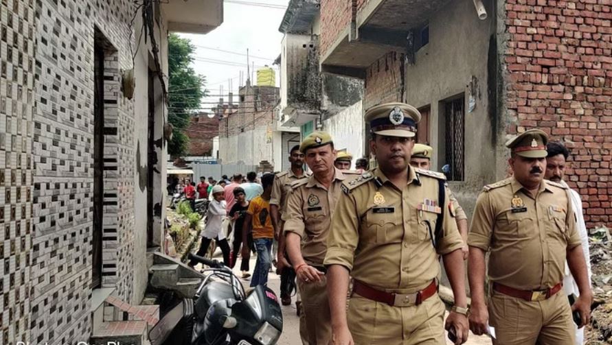 मुजफ्फरनगर: घुड़चढ़ी के दौरान दो पक्षों में संघर्ष, जमकर मारपीट व पथराव