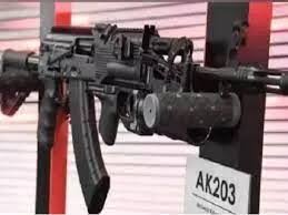 पीएम मोदी के रूस दौरे से पहले भारतीय सेना के लिए गुड न्यूज, 35000 एके-203 राइफल्स की हुई डिलीवरी