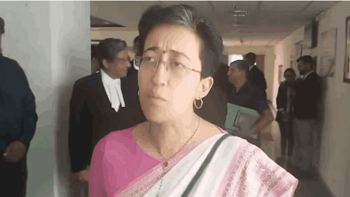 मानहानि मामला: कोर्ट से आप नेता आतिशी को जमानत