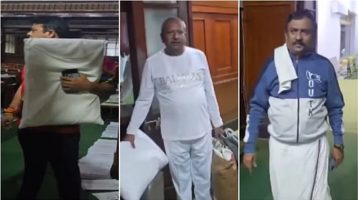 कर्नाटक विधानसभा में तकिया-चादर लेकर क्यों सोने पहुंचे भाजपा विधायक