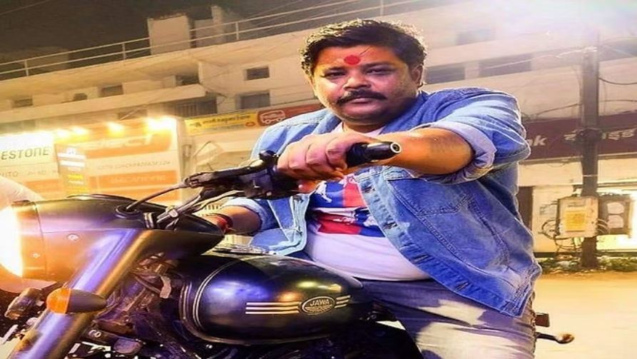 जगदलपुर: मवेशी को बचाने के चक्कर में बाइक सवार की मौत