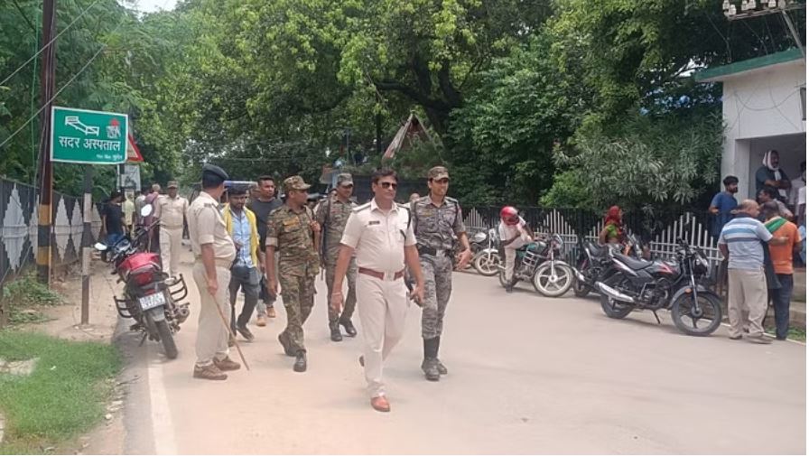 मुंगेर में कार सवार दो दोस्तों को मार डाला, अपराधियों ने गोलियों से भूना