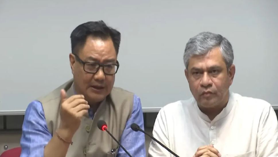 संसद में राहुल गांधी का बयान पूरे हिंदू समाज का अपमान, बीजेपी का पलटवार