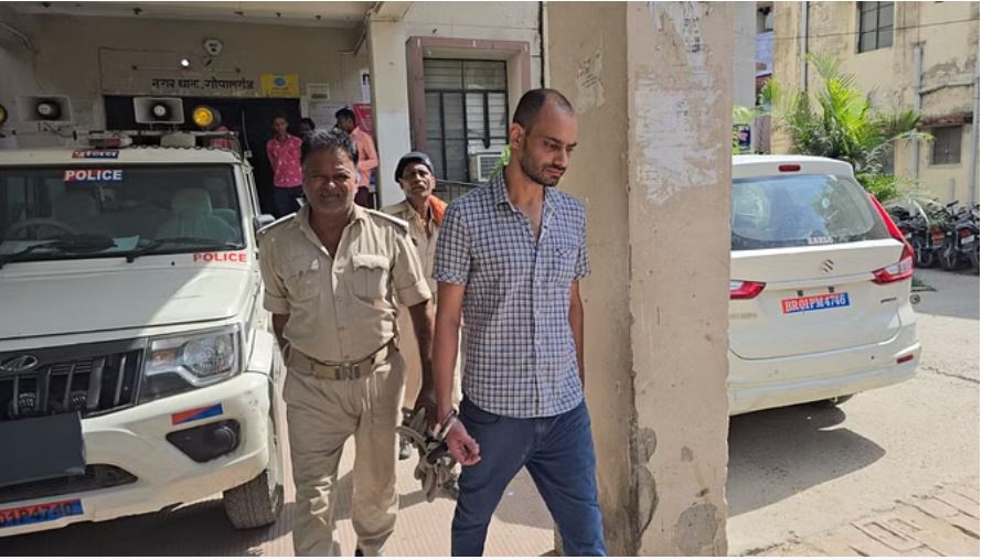 बिहार सरकार के कार्यालय में शराब पार्टी; जिला स्तर के अधिकारी नशे में पकड़े गए