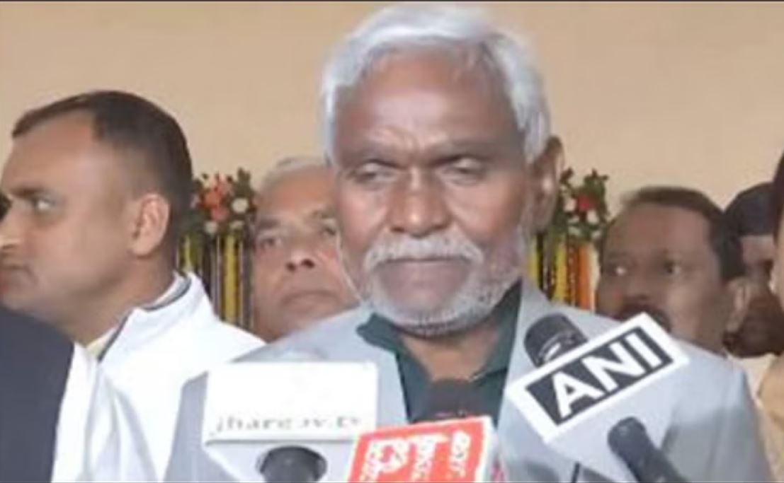 चंपई सोरेन के भाजपा में आने की अटकलों पर पार्टी की प्रतिक्रिया- सबकुछ केंद्रीय नेतृत्व पर निर्भर