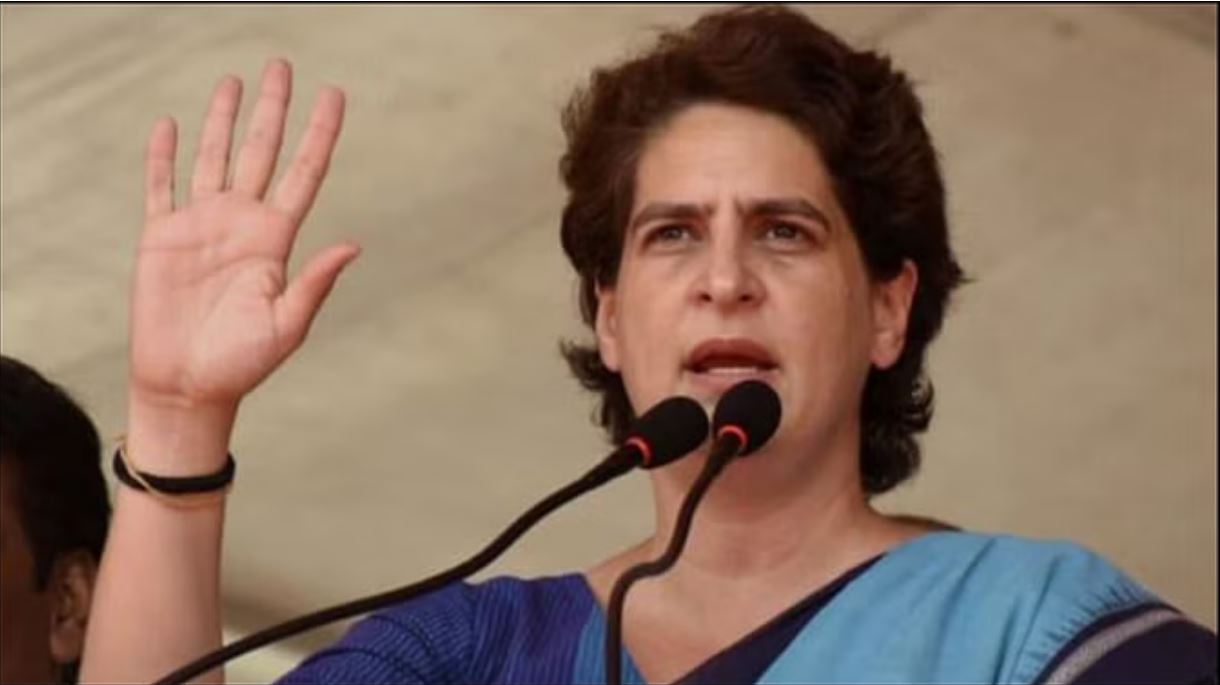 प्रसारण सेवा विधेयक को लेकर केंद्र पर बरसीं प्रियंका गांधी