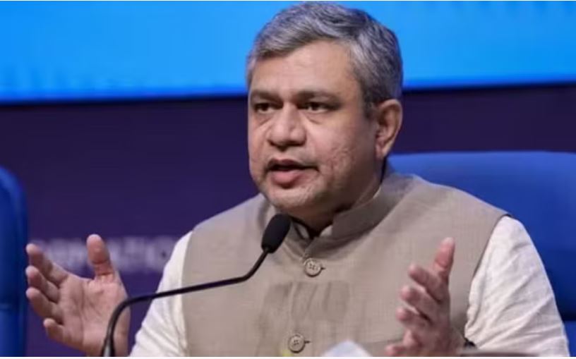 रेलवे देश की जीवन रेखा, इसे राजनीति का विषय न बनाएं: अश्विनी वैष्णव