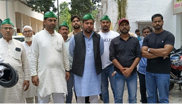 मुजफ्फरनगर: राकेश टिकैत पर भारतीय किसान यूनियन अटल ने लगाए गंभीर आरोप