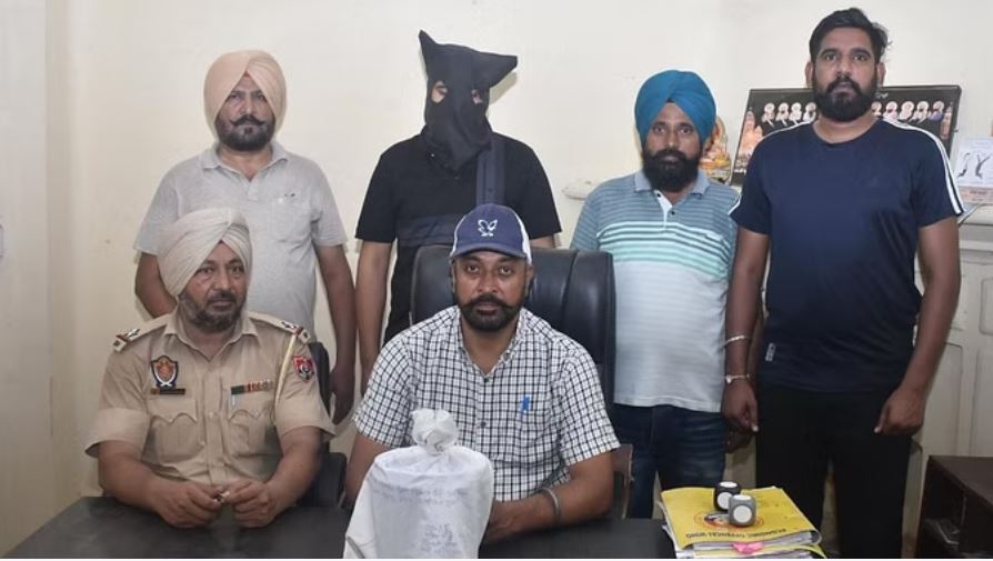 अंतरराज्यीय अफीम तस्करी गिरोह का भंडाफोड़, दो गिरफ्तार