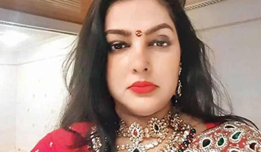 8 साल पुराने ड्रग्स केस में ममता कुलकर्णी को मिली राहत, एफआईआर खारिज