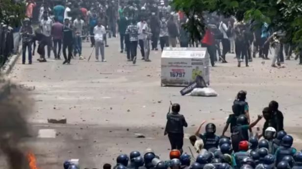 हिंसा के बीच भारत में घुसे 12 बांग्लादेशी गिरफ्तार, त्रिपुरा के कई हिस्सों में की घुसपैठ