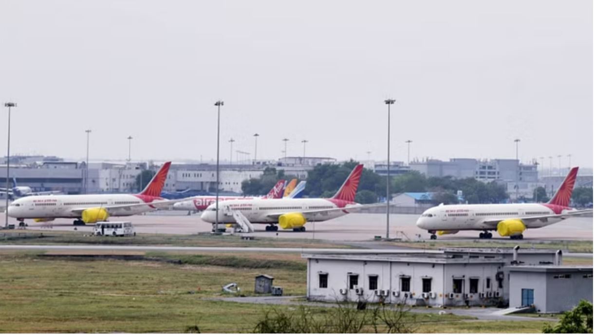 एयर इंडिया पर ₹90 लाख का जुर्माना, डीजीसीए ने की कार्रवाई