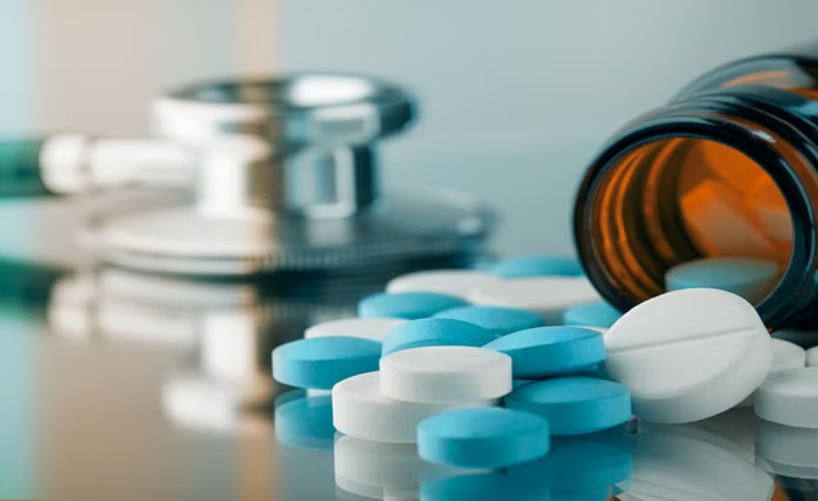 दवा कंपनियों को बड़ा झटका, सरकार ने 156 दवाइयों पर लगाया प्रतिबंध