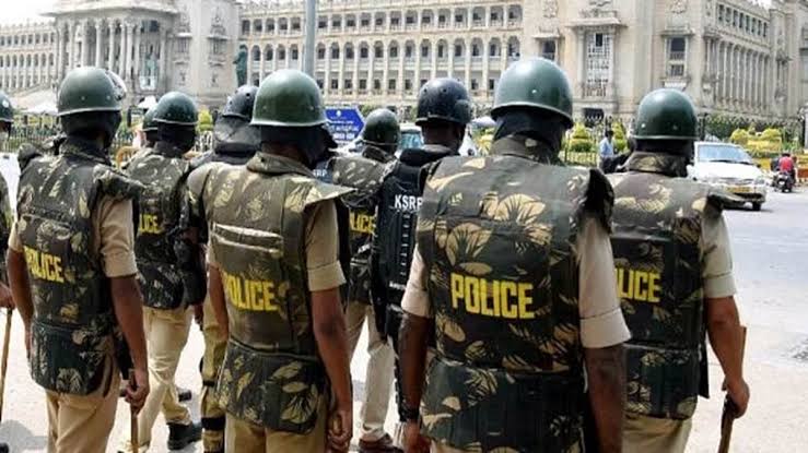 असम में 24 स्थानों पर बम के दावे से मचा हड़कंप