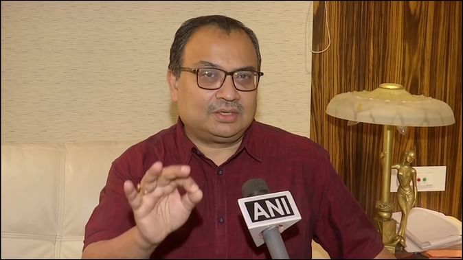 डॉक्टर रेप-हत्याकांड: टीएमसी सांसद ने सीबीआई से कमिश्नर को हिरासत में लेकर पूछताछ की मांग की