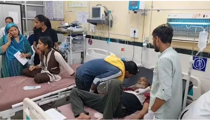 हिमाचल: बसोली में श्रद्धालुओं से भरी ट्रैक्टर ट्राली पलटी, 35 लोग घायल