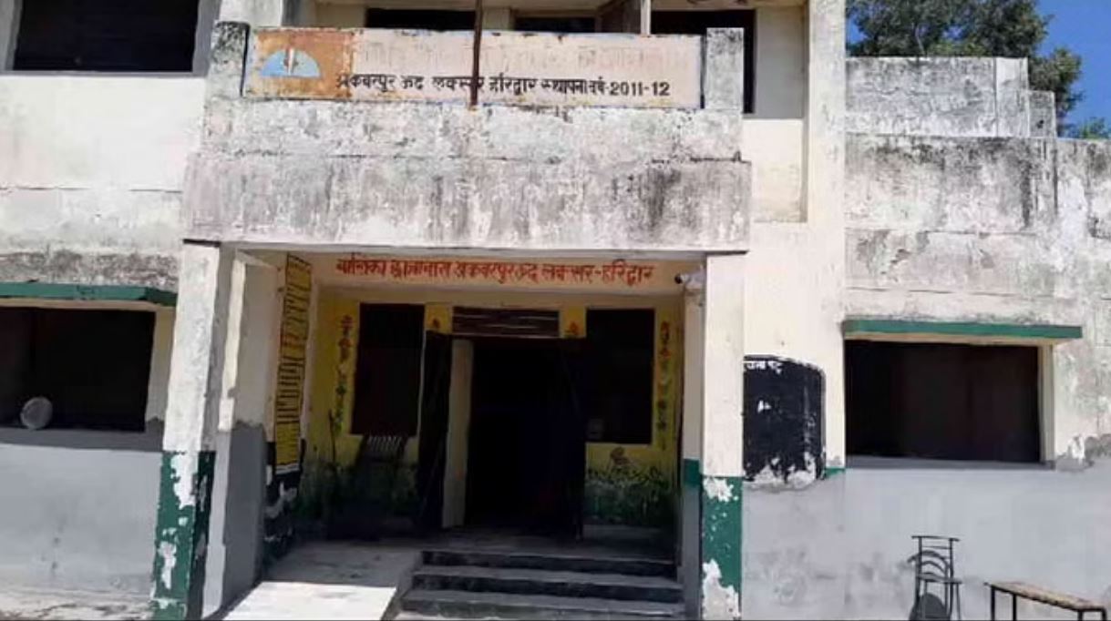 रुड़की: कस्तूरबा गांधी हॉस्टल से दो छात्राएं लापता