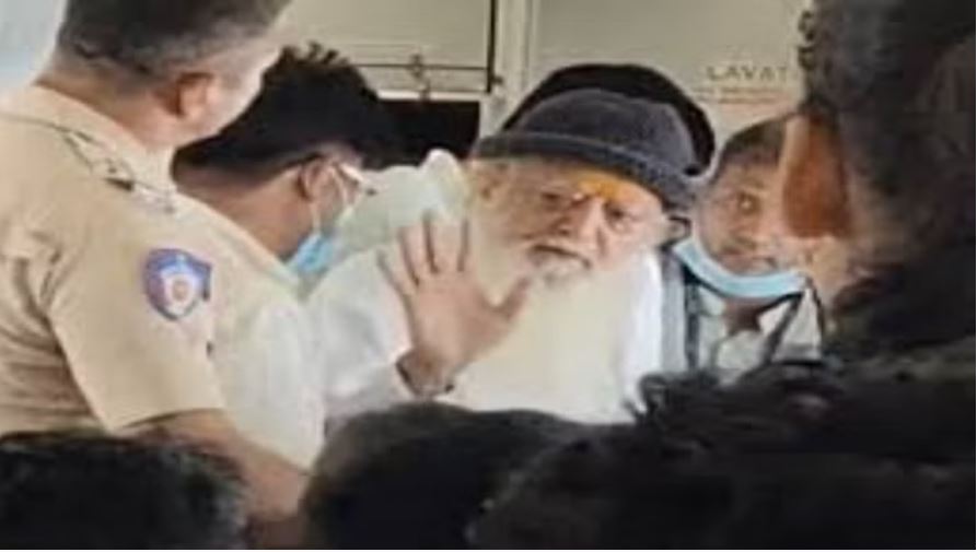 आजीवन कारावास की सजा काट रहे आसाराम को इलाज के लिए पुणे भेजा