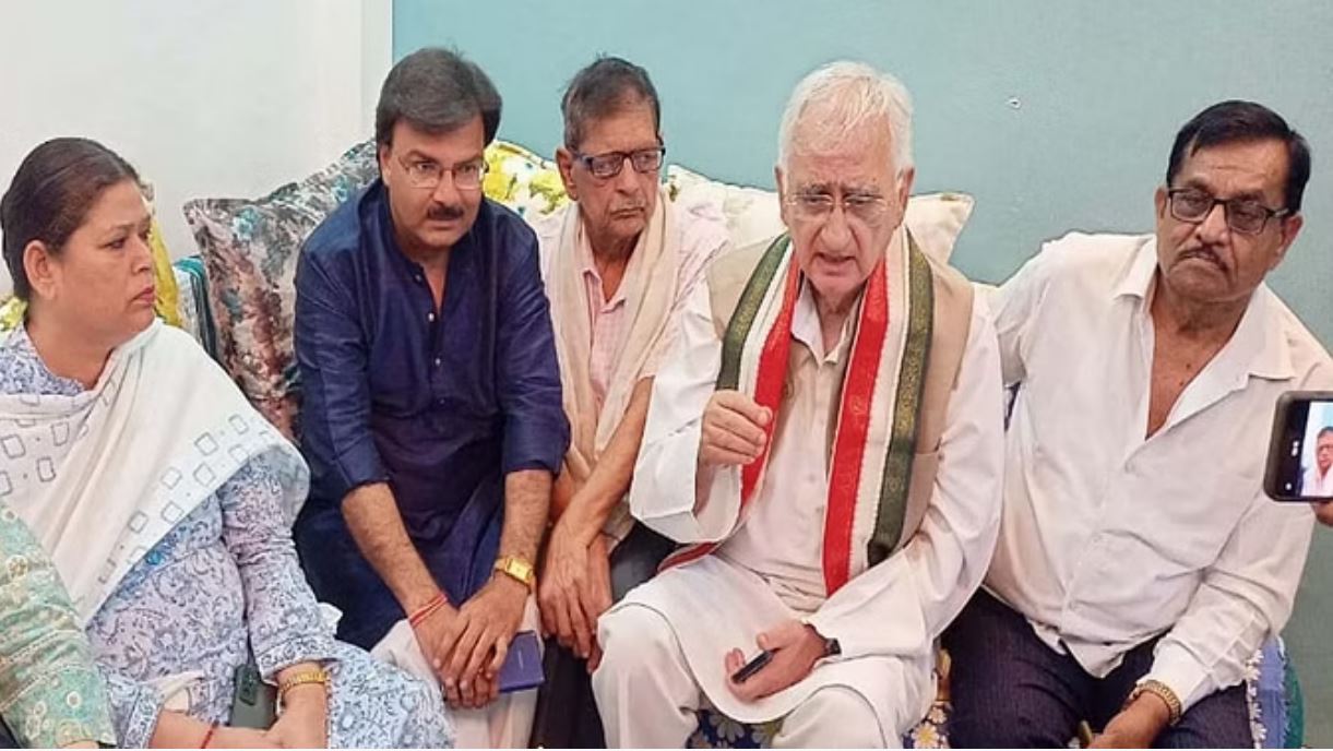 बांग्लादेश जैसा भारत में होने की आशंका: सलमान खुर्शीद