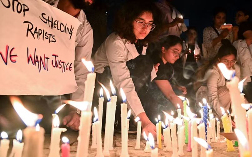 आरजी कर में अनियमितताओं से जुड़े दस्तावेज एसआईटी ने सीबीआई को सौंपे