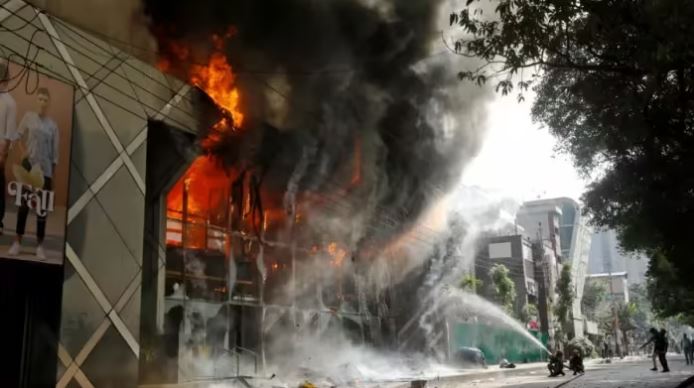 बांग्लादेश में हिंदुओं पर अत्याचार हो रहा, विंग कमांडर देवेन्द्र सिंह ने जताई चिंता