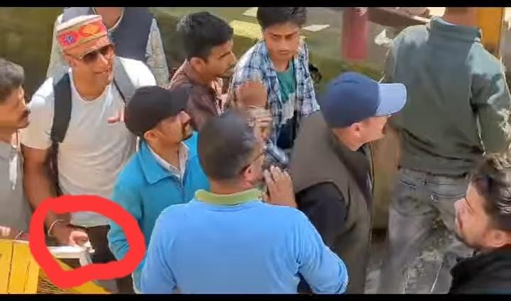 संजौली मस्जिद विवाद: पूर्व महापाैर समेत 43 लोगों पर एफआईआर