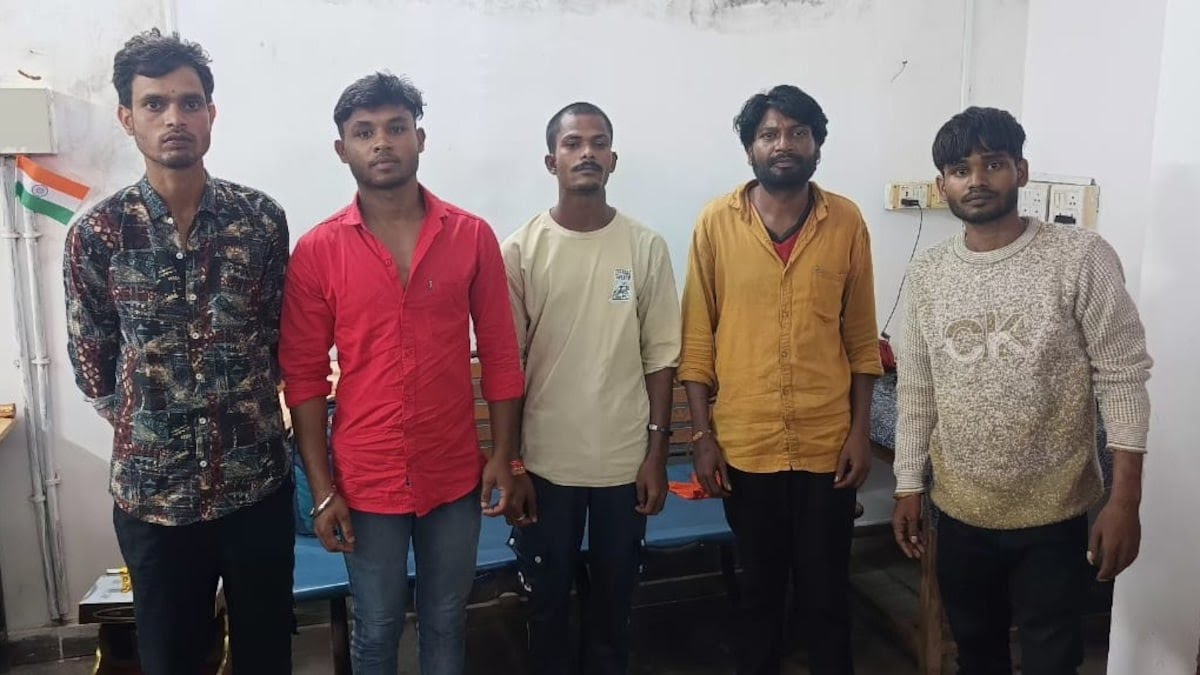 छत्तीसगढ़: वंदे भारत ट्रेन पर पथराव, पांच आरोपी गिरफ्तार