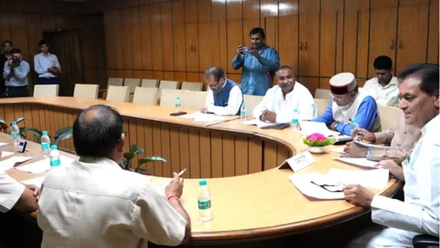 उत्तराखंड: प्रवर समिति की बैठक में नहीं पहुंचे कांग्रेस विधायक ममता और हरीश