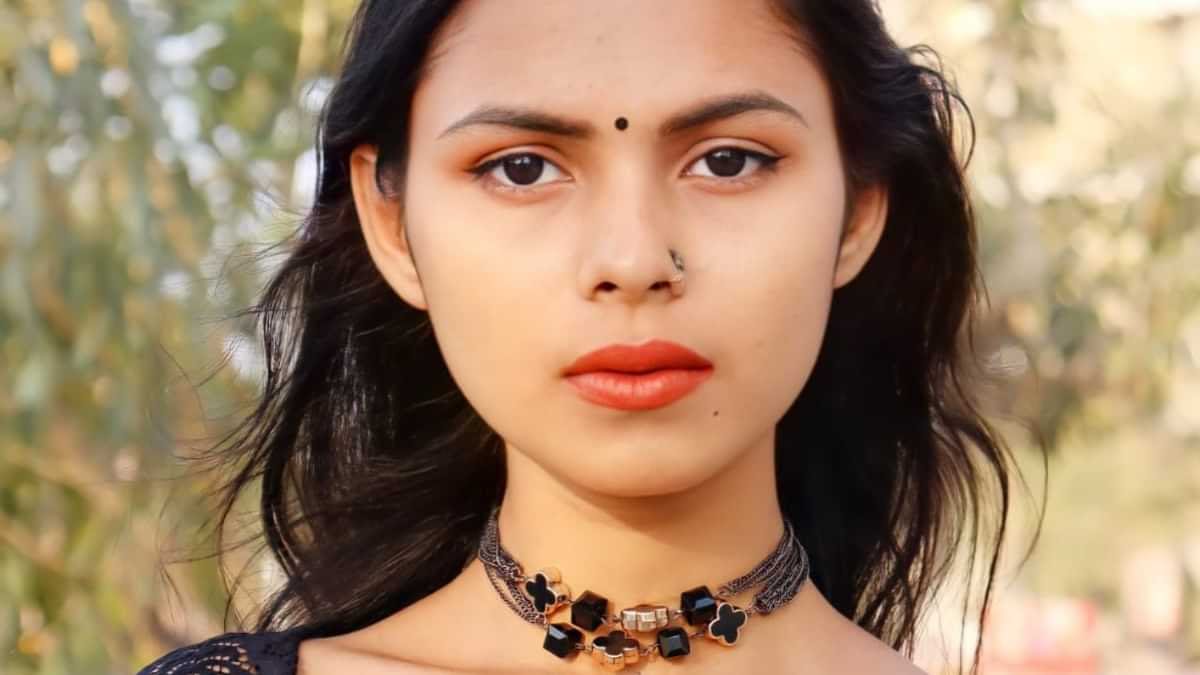 बांग्लादेशी एडल्ट फिल्म स्टार आरोही ठाणे से गिरफ्तार, जानें मामला