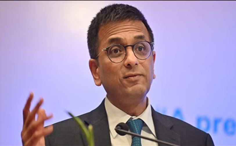 'सिर्फ सख्त कानूनों से नहीं हो सकती महिलाओं की सुरक्षा': डीवाई चंद्रचूड़