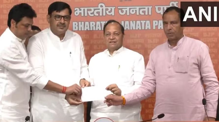 जजपा के पूर्व विधायक देवेंद्र बबली भाजपा में शामिल, संजय कबलाना भी आए साथ