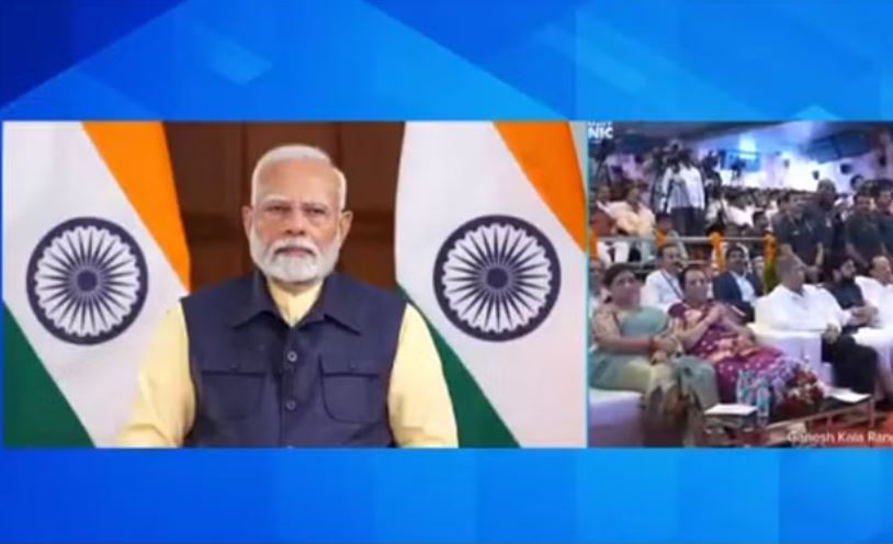 पीएम मोदी की महाराष्ट्र को 11000 करोड़ की परियोजनाओं की सौगात