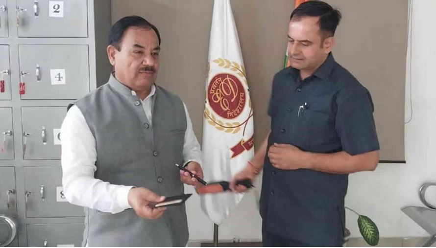 पाखरो रेंज घोटाला: ईडी ऑफिस पहुंचे हरक सिंह रावत