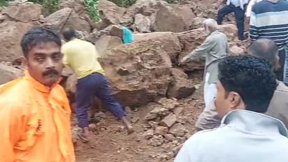 दतिया में किले की दीवार ढही, सात की मौत