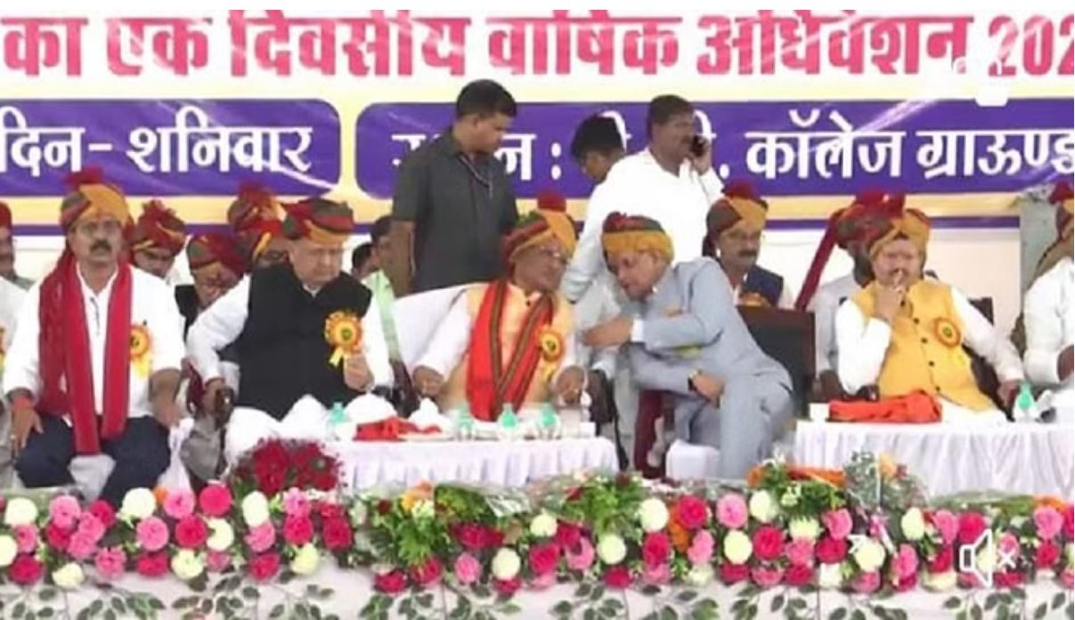 चन्द्रनाहू कुर्मी क्षत्रिय समाज के महाधिवेशन में शामिल हुए सीएम साय