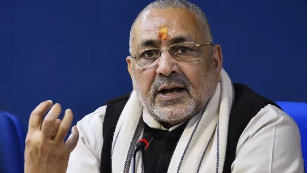 गिरिराज सिंह पर हाथ उठाने वाले आप नेता को मिली जमानत