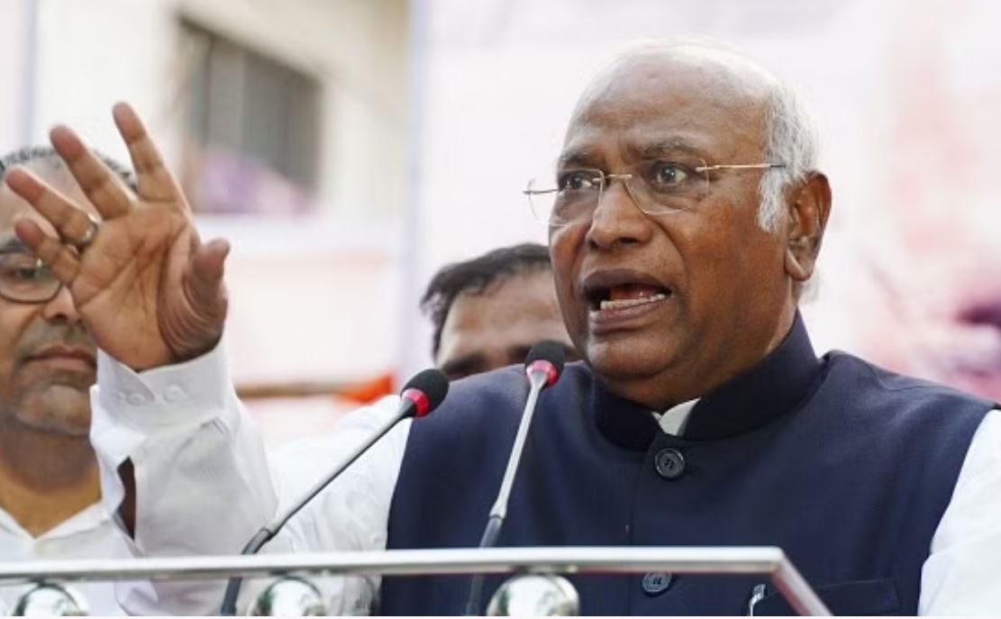 मणिपुर में पीएम मोदी की विफलता माफी योग्य नहीं: खरगे