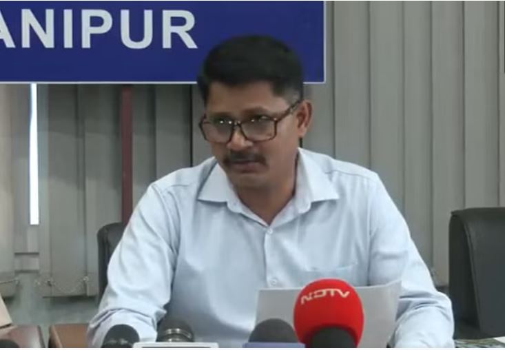 मणिपुर: रॉकेट हमले के बाद सुरक्षा बलों ने तेज किया सर्च ऑपरेशन, दो बंकर नष्ट किए