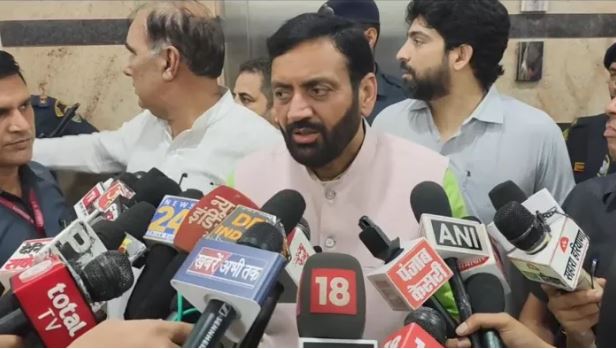 इस्तीफों की झड़ी के बाद टिकट बदलने की अफवाहों पर सीएम सैनी ने लगाया विराम