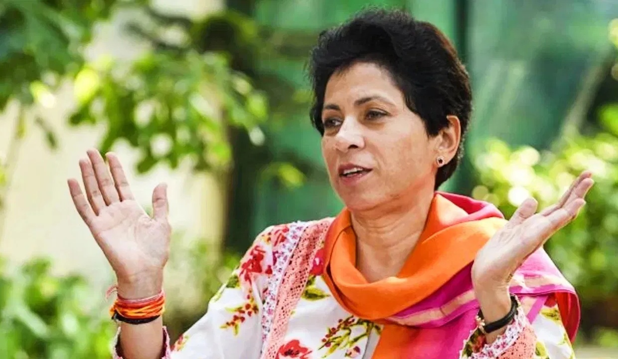 बीजेपी के ऑफर पर सैलजा ने तोड़ी चुप्पी, कहा- मेरे खून में है कांग्रेस