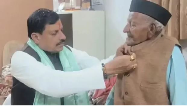 एमपी के सीएम मोहन यादव के पिता पूनमचंद यादव का निधन