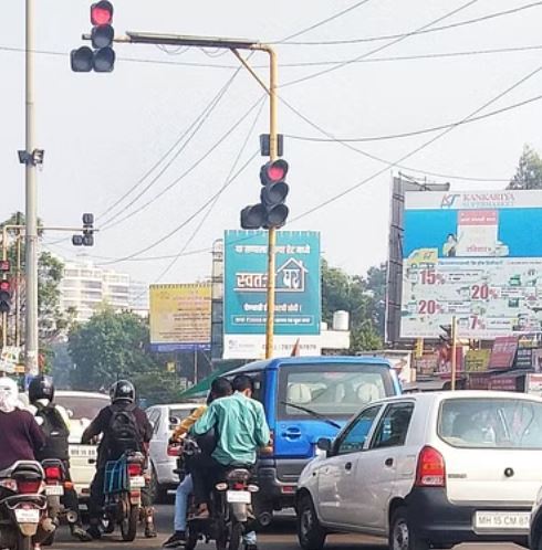 ऑटोमैटिक मोड में चलेंगे दिल्ली के ट्रैफिक सिग्नल