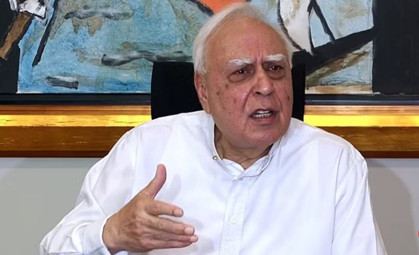 दुष्कर्म के आंकड़ों पर सिब्बल का उपराष्ट्रपति पर पलटवार