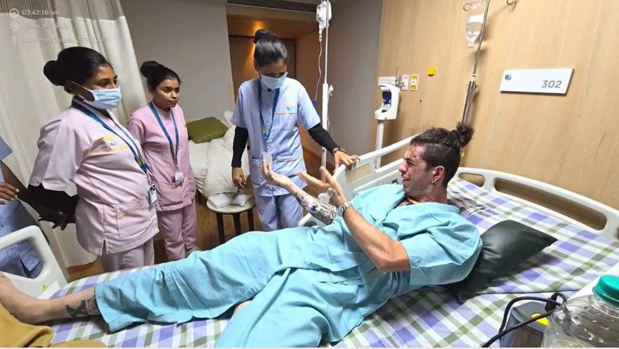 भांग पीकर अस्पताल पहुंच गया विदेशी इन्फ्लुएंसर, रो-रोकर हुआ ऐसा हाल