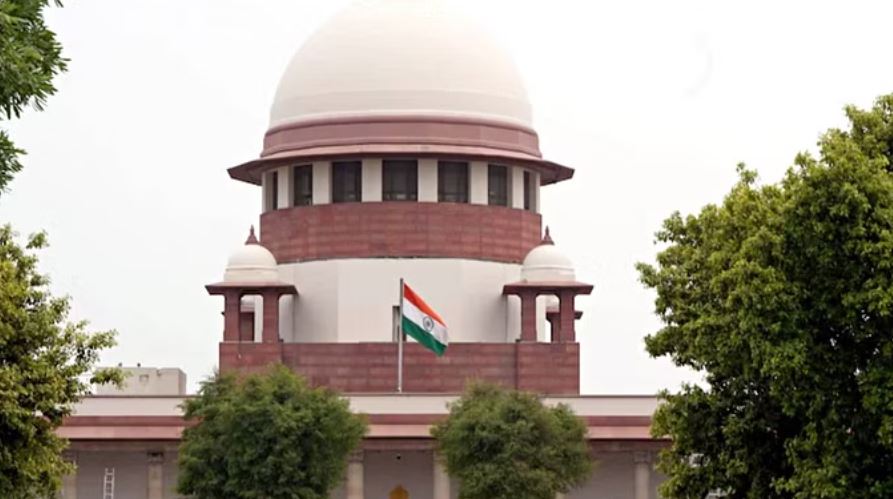 एससी से सहारा समूह को राहत, दस हजार करोड़ रुपये जमा करने के लिए संपत्ति बेचने की रोक नहीं