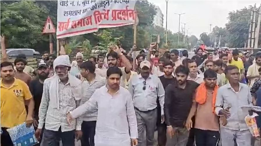 अलवर: बुद्ध विहार में शमशान में की गई तोड़फोड़ के खिलाफ रोष