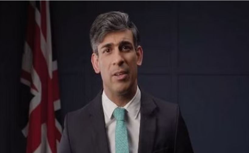 अवैध प्रवासियों की वापसी के बाद ही भारतीयों को दिया जाए वीजा: सुनक की पार्टी